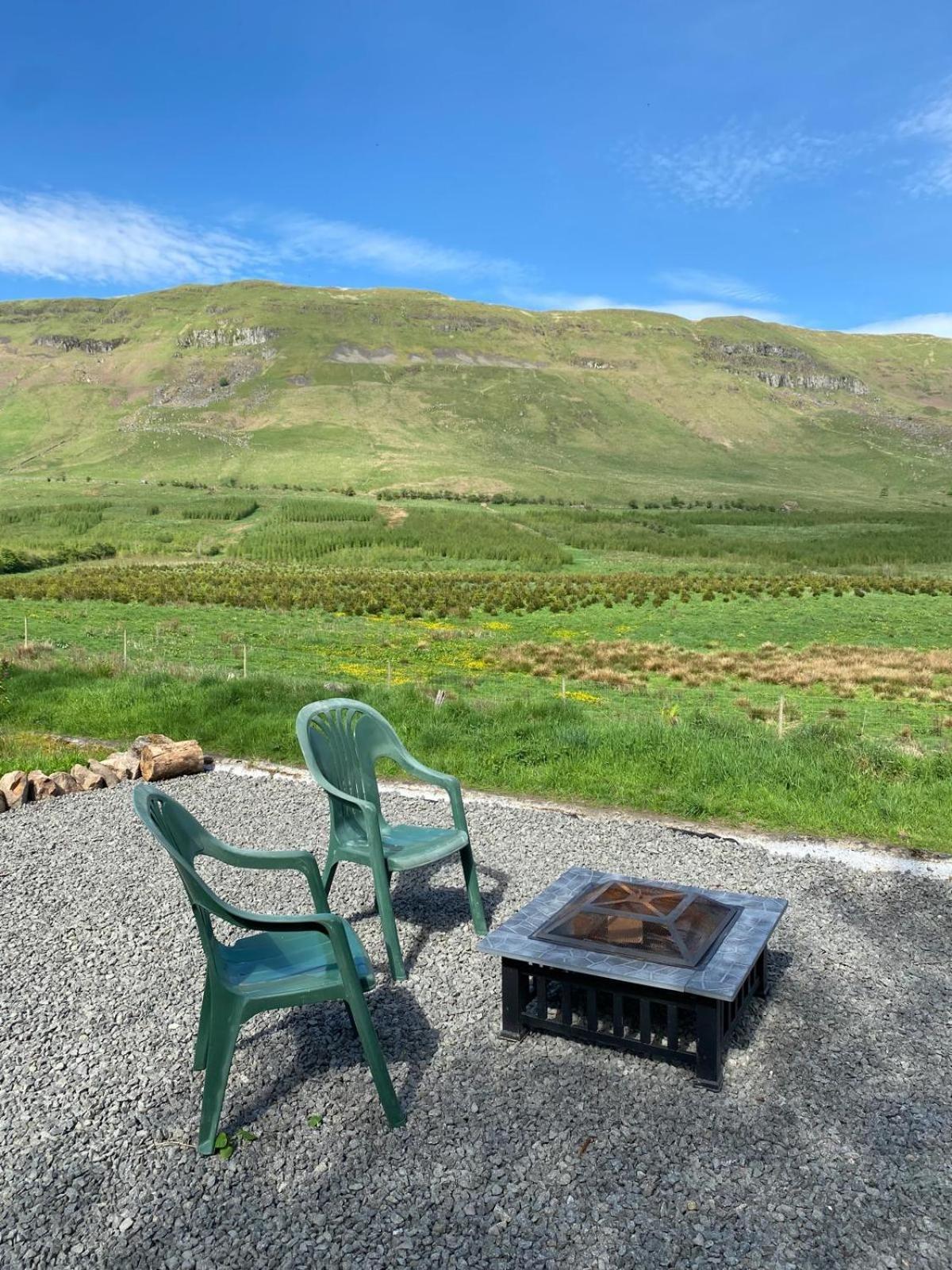 Campsie Luxury Pods With Hot Tub Hotel Glasgow Luaran gambar